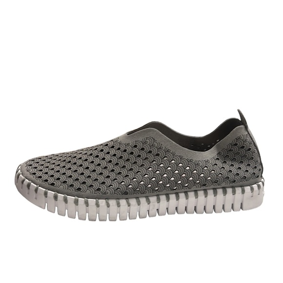 Ilse Jacobsen Hornbek Platform Slip On Grey Shoes Size 36 (US 5.5 - 6) - Picture 8 of 9